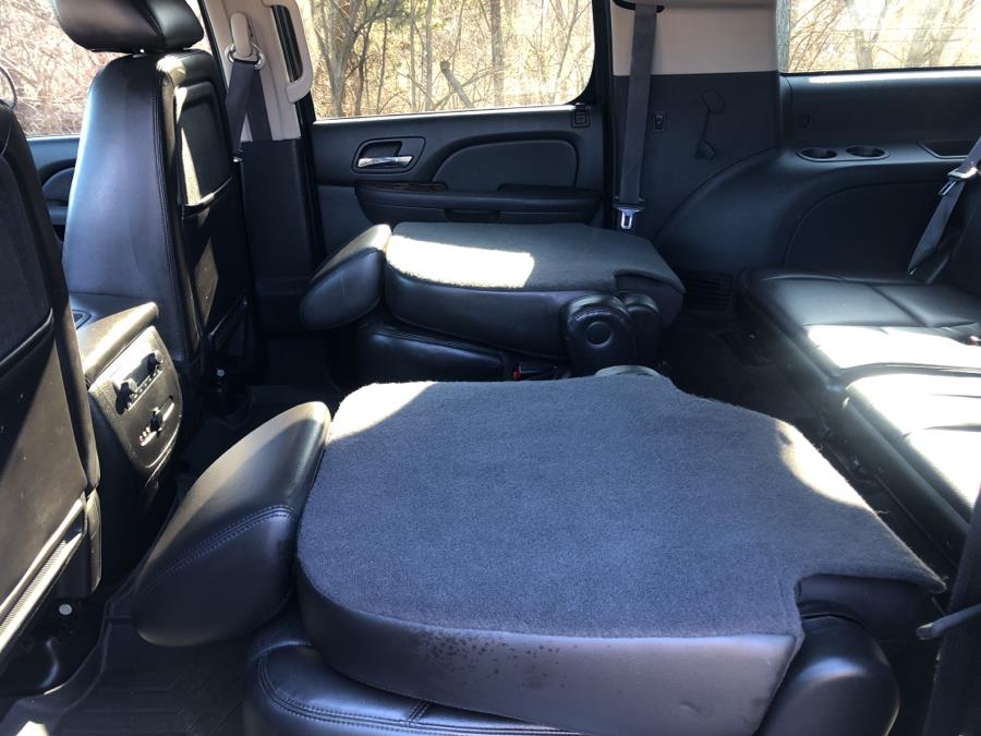 Used Chevrolet Suburban 4WD 4dr 1500 LTZ 2011 | Wholesale Direct Motors. Beavercreek, Ohio Used Chevrolet Suburban 4WD 4dr 1500 LTZ 2011 | Wholesale Direct Motors. Beavercreek, Ohio