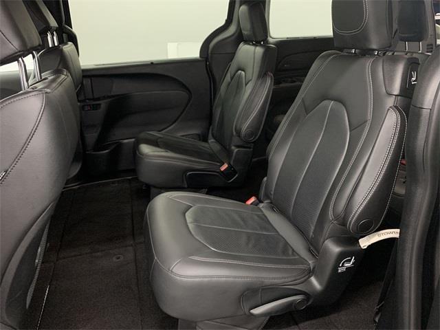 Used Chrysler Pacifica Touring L 2018 | Eastchester Motor Cars. Bronx, New York Used Chrysler Pacifica Touring L 2018 | Eastchester Motor Cars. Bronx, New York