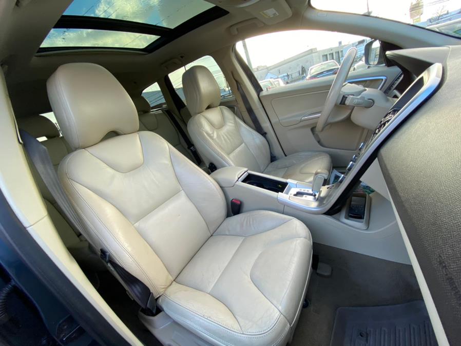 Used Volvo XC60 AWD 4dr 3.0T w/Moonroof 2010 | European Auto Expo. Lodi, New Jersey Used Volvo XC60 AWD 4dr 3.0T w/Moonroof 2010 | European Auto Expo. Lodi, New Jersey