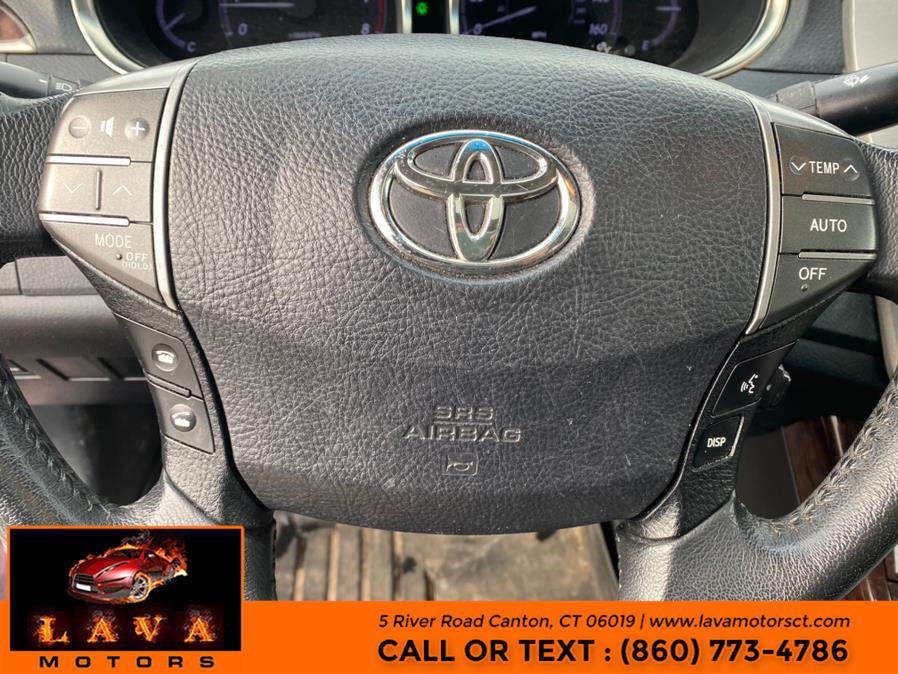 Used Toyota Avalon 4dr Sdn Limited (Natl) 2011 | Lava Motors. Canton, Connecticut Used Toyota Avalon 4dr Sdn Limited (Natl) 2011 | Lava Motors. Canton, Connecticut