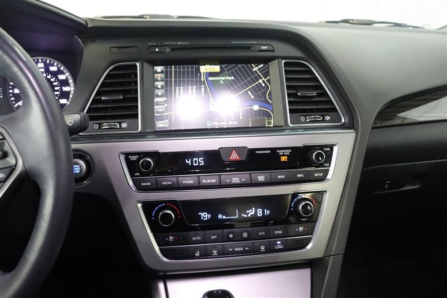 2015 Hyundai Sonata LIMITED, available for sale in Paterson, New Jersey | Fast Track Motors. Paterson, New Jersey 2015 Hyundai Sonata LIMITED, available for sale in Paterson, New Jersey | Fast Track Motors. Paterson, New Jersey