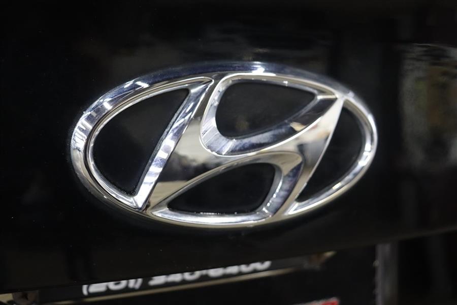 2015 Hyundai Sonata LIMITED, available for sale in Paterson, New Jersey | Fast Track Motors. Paterson, New Jersey 2015 Hyundai Sonata LIMITED, available for sale in Paterson, New Jersey | Fast Track Motors. Paterson, New Jersey