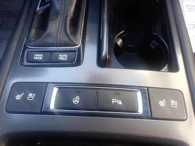 Used Hyundai Genesis 3.8 2016 | Hillside Auto Outlet. Jamaica, New York Used Hyundai Genesis 3.8 2016 | Hillside Auto Outlet. Jamaica, New York
