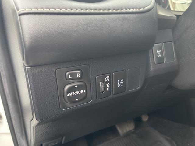 Used Toyota Rav4 Adventure 2018 | Hillside Auto Outlet. Jamaica, New York Used Toyota Rav4 Adventure 2018 | Hillside Auto Outlet. Jamaica, New York