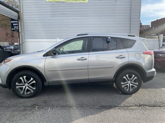 Used Toyota Rav4 LE 2018 | Hillside Auto Outlet. Jamaica, New York Used Toyota Rav4 LE 2018 | Hillside Auto Outlet. Jamaica, New York