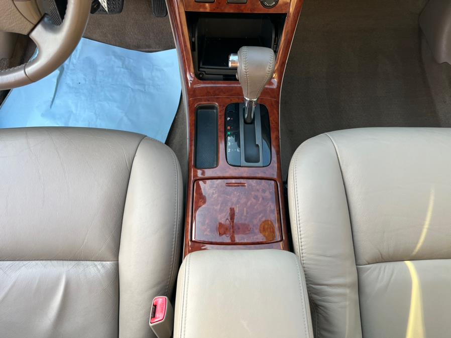 2005 Toyota Camry 4dr Sdn XLE V6 Auto, available for sale in South Windsor , Connecticut | Ful-line Auto LLC. South Windsor , Connecticut 2005 Toyota Camry 4dr Sdn XLE V6 Auto, available for sale in South Windsor , Connecticut | Ful-line Auto LLC. South Windsor , Connecticut