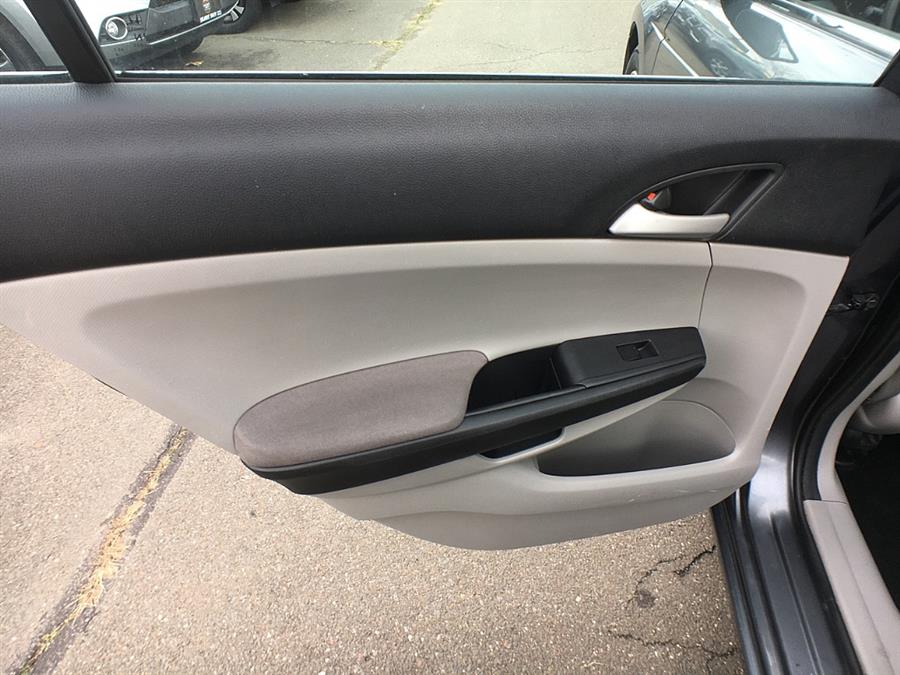Used Honda Accord Sdn 4dr I4 Auto LX 2012 | Smart Buy Auto Sales, LLC. Wallingford, Connecticut Used Honda Accord Sdn 4dr I4 Auto LX 2012 | Smart Buy Auto Sales, LLC. Wallingford, Connecticut