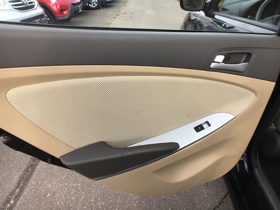 Used Hyundai Accent 4dr Sdn Auto GLS 2013 | Smart Buy Auto Sales, LLC. Wallingford, Connecticut Used Hyundai Accent 4dr Sdn Auto GLS 2013 | Smart Buy Auto Sales, LLC. Wallingford, Connecticut
