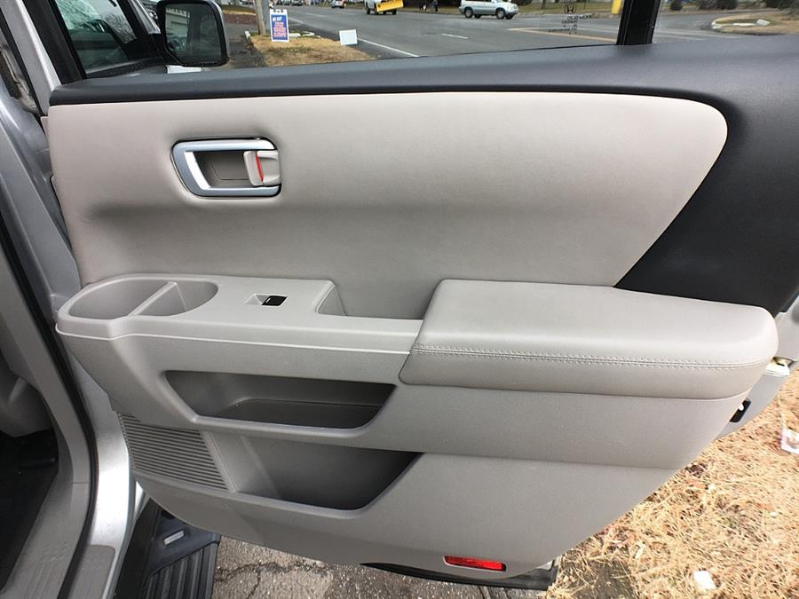 Used Honda Pilot 4WD 4dr EX-L 2012 | Smart Buy Auto Sales, LLC. Wallingford, Connecticut Used Honda Pilot 4WD 4dr EX-L 2012 | Smart Buy Auto Sales, LLC. Wallingford, Connecticut