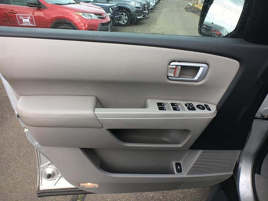 Used Honda Pilot 4WD 4dr EX-L 2012 | Smart Buy Auto Sales, LLC. Wallingford, Connecticut Used Honda Pilot 4WD 4dr EX-L 2012 | Smart Buy Auto Sales, LLC. Wallingford, Connecticut