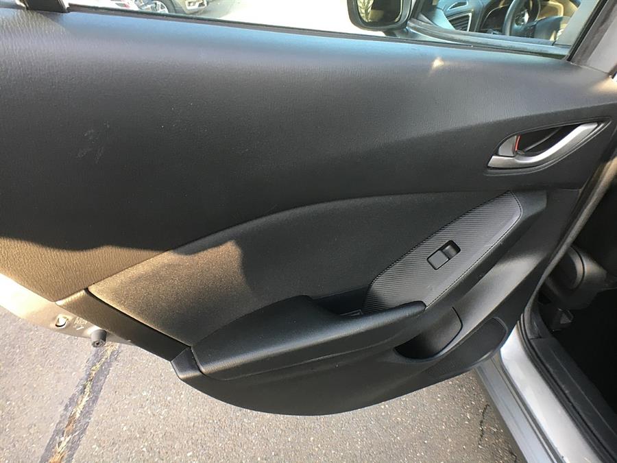 Used Mazda Mazda3 4dr Sdn Auto i Sport 2016 | Smart Buy Auto Sales, LLC. Wallingford, Connecticut Used Mazda Mazda3 4dr Sdn Auto i Sport 2016 | Smart Buy Auto Sales, LLC. Wallingford, Connecticut