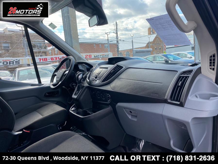 Used Ford Transit Passenger Wagon T-350 148" Med Roof XL Sliding RH Dr 2018 | 26 Motors Queens. Woodside, New York Used Ford Transit Passenger Wagon T-350 148" Med Roof XL Sliding RH Dr 2018 | 26 Motors Queens. Woodside, New York