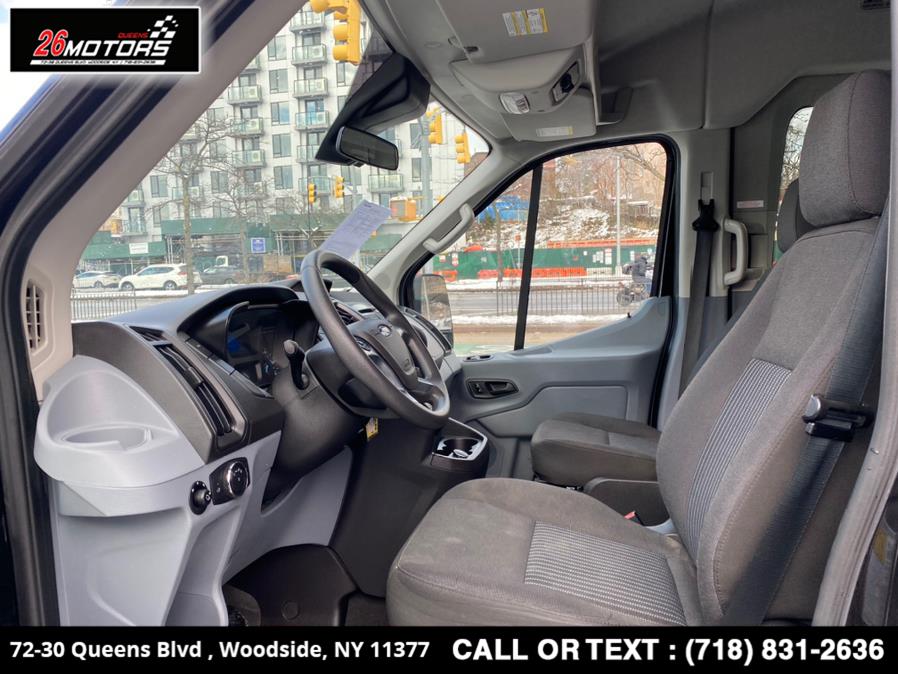 Used Ford Transit Passenger Wagon T-350 148" Med Roof XL Sliding RH Dr 2018 | 26 Motors Queens. Woodside, New York Used Ford Transit Passenger Wagon T-350 148" Med Roof XL Sliding RH Dr 2018 | 26 Motors Queens. Woodside, New York