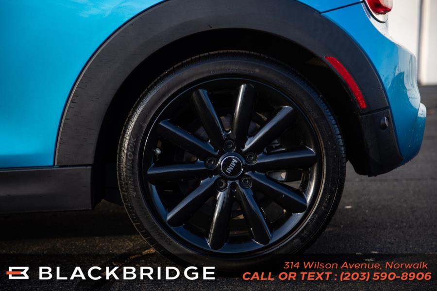 Used MINI Convertible Cooper S FWD 2017 | Black Bridge Motors, LLC. Norwalk, Connecticut Used MINI Convertible Cooper S FWD 2017 | Black Bridge Motors, LLC. Norwalk, Connecticut