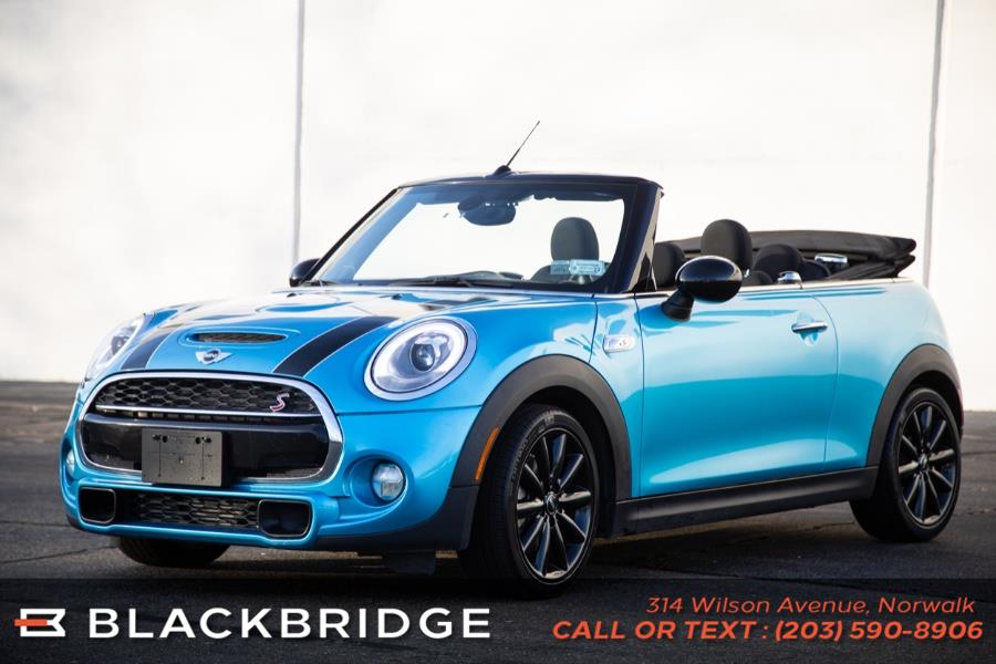 Used MINI Convertible Cooper S FWD 2017 | Black Bridge Motors, LLC. Norwalk, Connecticut Used MINI Convertible Cooper S FWD 2017 | Black Bridge Motors, LLC. Norwalk, Connecticut