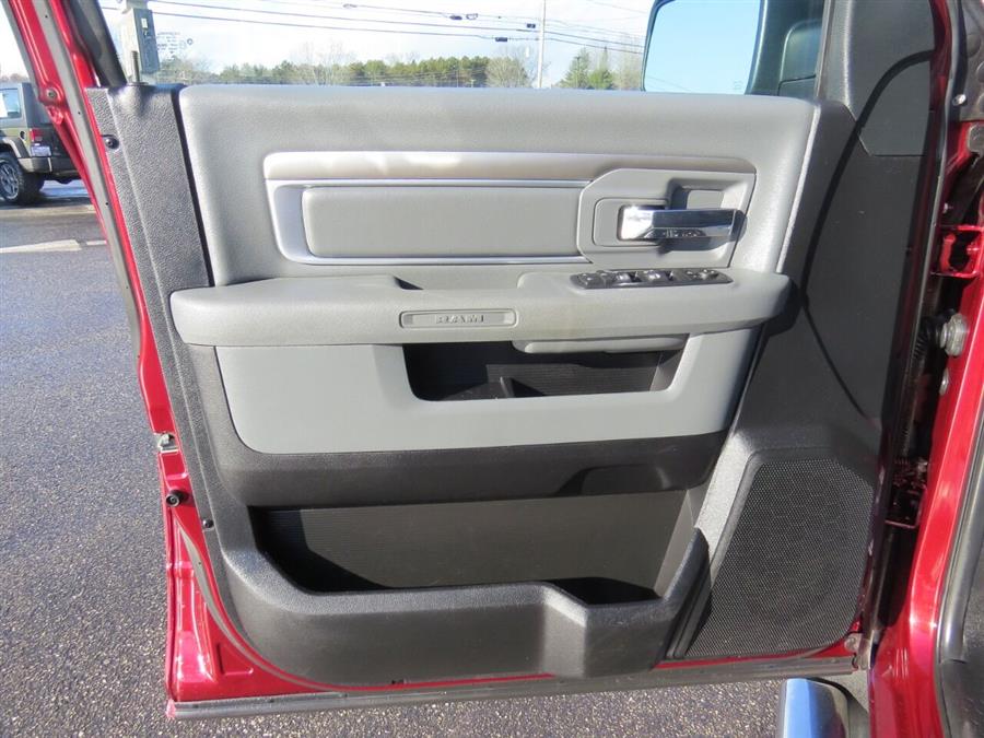 Used Ram Ram Pickup 1500 Big Horn 4x4 4dr Crew Cab 5.5 ft. SB Pickup 2017 | Lake City Exports Inc. Auburn, Maine Used Ram Ram Pickup 1500 Big Horn 4x4 4dr Crew Cab 5.5 ft. SB Pickup 2017 | Lake City Exports Inc. Auburn, Maine