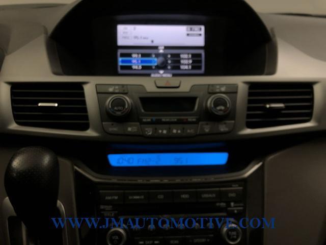 2013 Honda Odyssey 5dr Touring, available for sale in Naugatuck, Connecticut | J&M Automotive Sls&Svc LLC. Naugatuck, Connecticut 2013 Honda Odyssey 5dr Touring, available for sale in Naugatuck, Connecticut | J&M Automotive Sls&Svc LLC. Naugatuck, Connecticut
