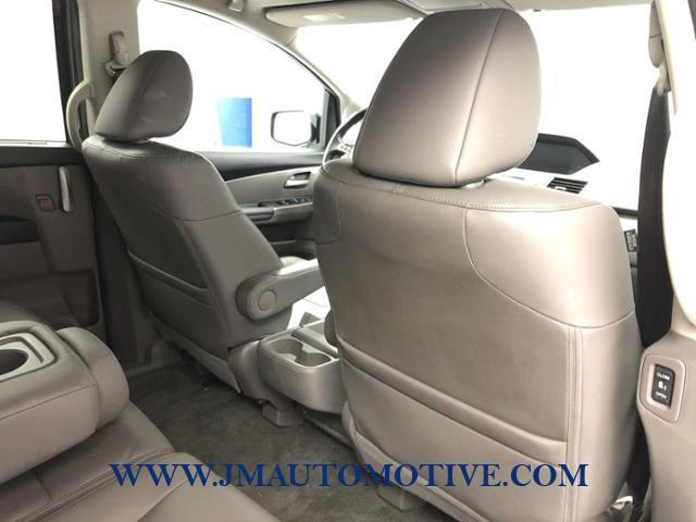 2013 Honda Odyssey 5dr Touring, available for sale in Naugatuck, Connecticut | J&M Automotive Sls&Svc LLC. Naugatuck, Connecticut 2013 Honda Odyssey 5dr Touring, available for sale in Naugatuck, Connecticut | J&M Automotive Sls&Svc LLC. Naugatuck, Connecticut
