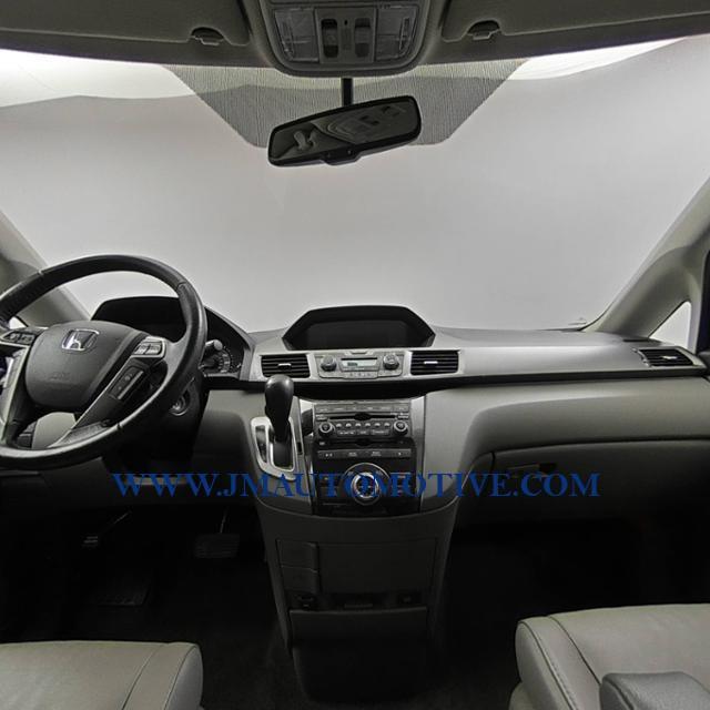 2013 Honda Odyssey 5dr Touring, available for sale in Naugatuck, Connecticut | J&M Automotive Sls&Svc LLC. Naugatuck, Connecticut 2013 Honda Odyssey 5dr Touring, available for sale in Naugatuck, Connecticut | J&M Automotive Sls&Svc LLC. Naugatuck, Connecticut