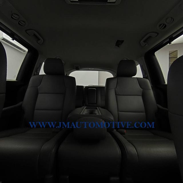 2013 Honda Odyssey 5dr Touring, available for sale in Naugatuck, Connecticut | J&M Automotive Sls&Svc LLC. Naugatuck, Connecticut 2013 Honda Odyssey 5dr Touring, available for sale in Naugatuck, Connecticut | J&M Automotive Sls&Svc LLC. Naugatuck, Connecticut