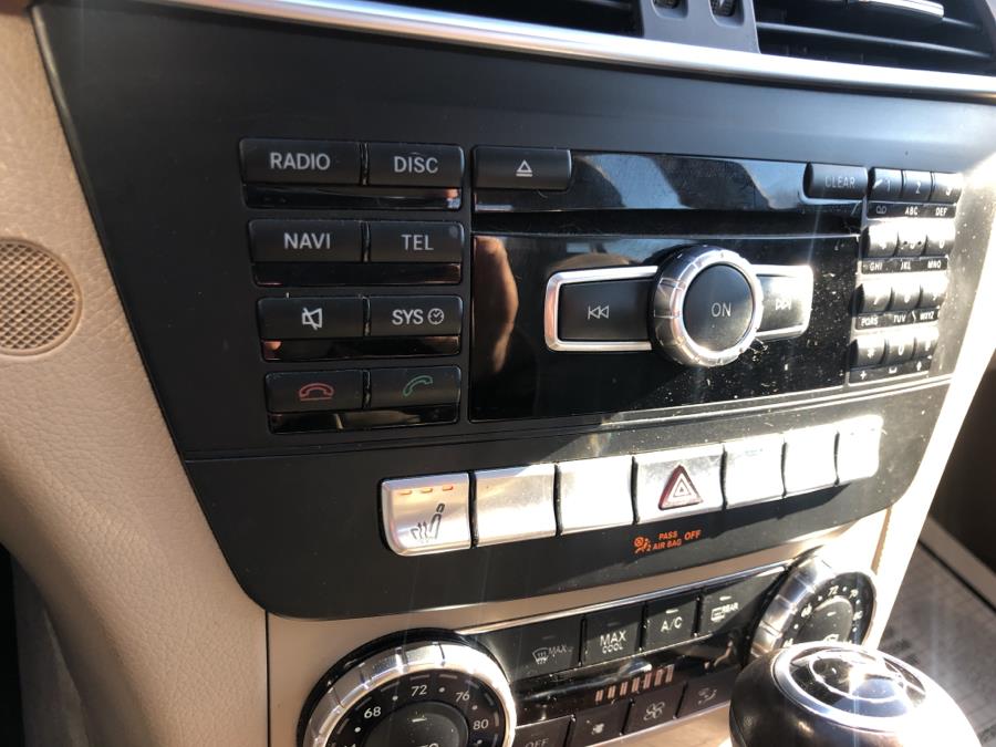 Used Mercedes-Benz C-Class 4dr Sdn C300 Sport 4MATIC 2014 | Signature Auto Sales. Franklin Square, New York Used Mercedes-Benz C-Class 4dr Sdn C300 Sport 4MATIC 2014 | Signature Auto Sales. Franklin Square, New York