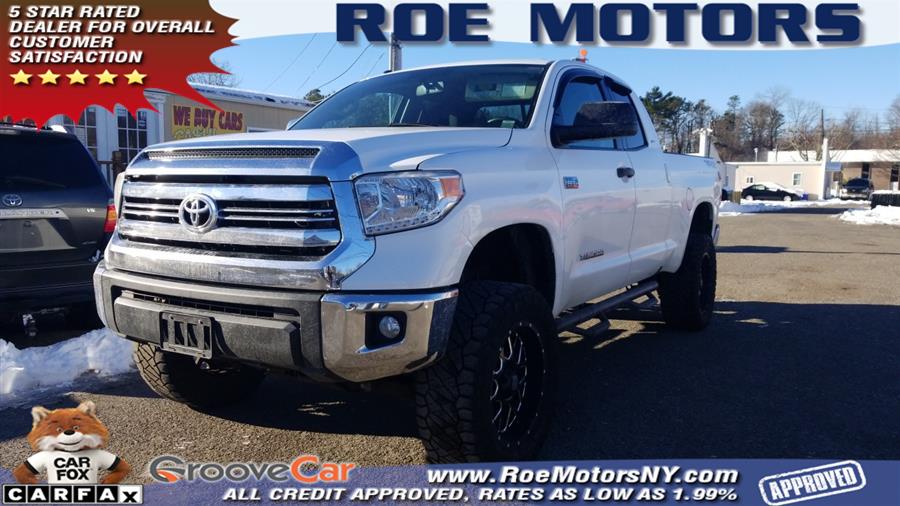2016 Toyota Tundra 4WD Truck Double Cab 5.7L V8 6-Spd AT SR5 (Natl), available for sale in Shirley, New York | Roe Motors Ltd. Shirley, New York