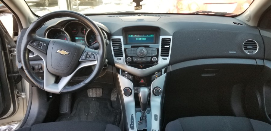 Used Chevrolet Cruze 4dr Sdn Auto 1LT 2014 | Bristol Auto Center LLC. Bristol, Connecticut Used Chevrolet Cruze 4dr Sdn Auto 1LT 2014 | Bristol Auto Center LLC. Bristol, Connecticut