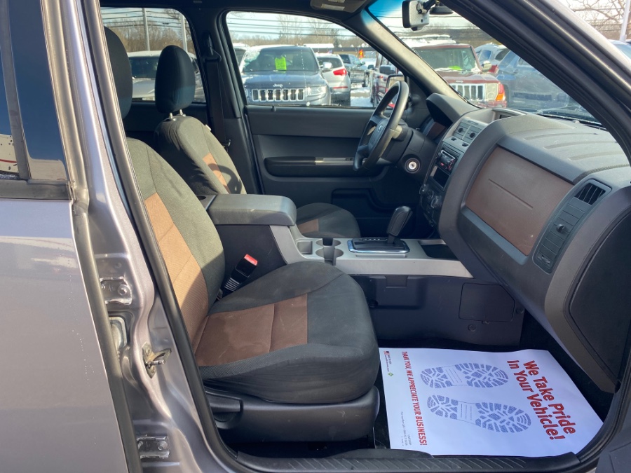Used Ford Escape FWD 4dr I4 Auto XLT 2008 | Marsh Auto Sales LLC. Ortonville, Michigan Used Ford Escape FWD 4dr I4 Auto XLT 2008 | Marsh Auto Sales LLC. Ortonville, Michigan
