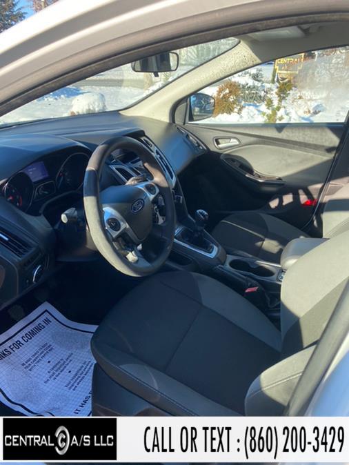 Used Ford Focus 5dr HB SE 2013 | Central A/S LLC. East Windsor, Connecticut Used Ford Focus 5dr HB SE 2013 | Central A/S LLC. East Windsor, Connecticut