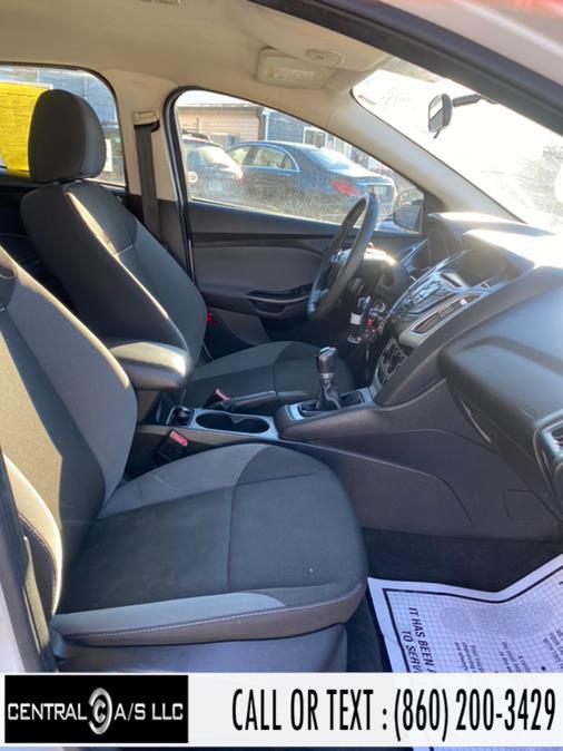 Used Ford Focus 5dr HB SE 2013 | Central A/S LLC. East Windsor, Connecticut Used Ford Focus 5dr HB SE 2013 | Central A/S LLC. East Windsor, Connecticut
