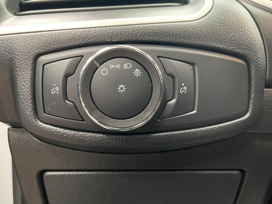 Used Ford Edge 4dr SEL AWD 2016 | Power Motors East. Massapequa Park, New York Used Ford Edge 4dr SEL AWD 2016 | Power Motors East. Massapequa Park, New York