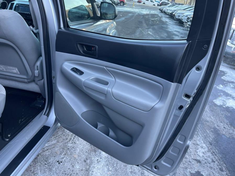 Used Toyota Tacoma 4WD Double Cab V6 AT (Natl) 2014 | Auto Match LLC. Waterbury, Connecticut Used Toyota Tacoma 4WD Double Cab V6 AT (Natl) 2014 | Auto Match LLC. Waterbury, Connecticut