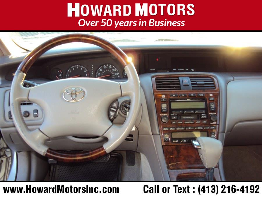 Used Toyota Avalon 4dr Sdn XLS w/Bucket Seats 2003 | Howard Motors. Springfield, Massachusetts Used Toyota Avalon 4dr Sdn XLS w/Bucket Seats 2003 | Howard Motors. Springfield, Massachusetts