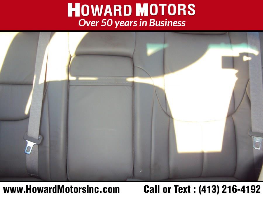 Used Toyota Avalon 4dr Sdn XLS w/Bucket Seats 2003 | Howard Motors. Springfield, Massachusetts Used Toyota Avalon 4dr Sdn XLS w/Bucket Seats 2003 | Howard Motors. Springfield, Massachusetts