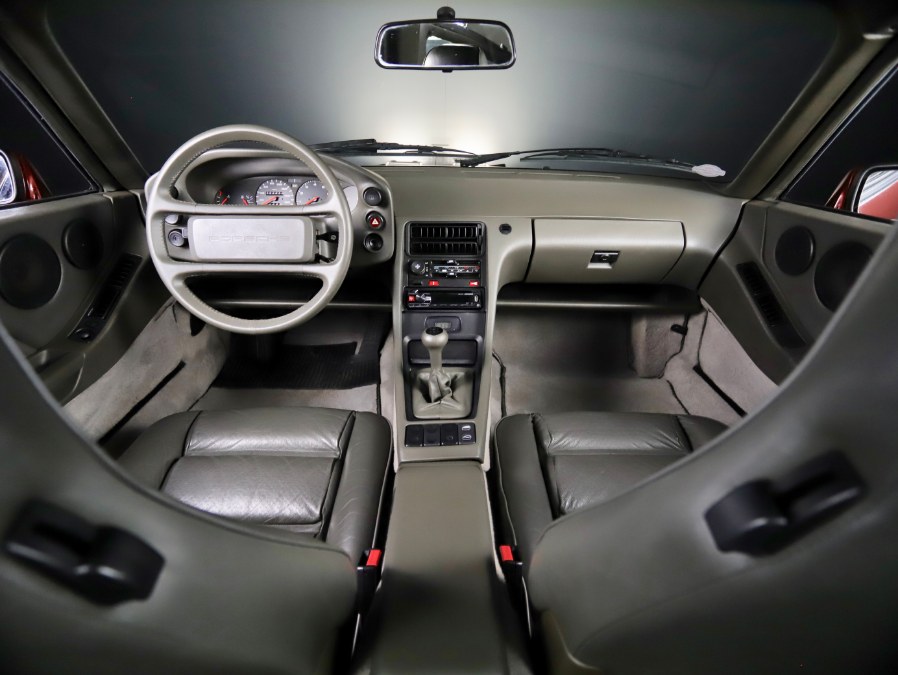 1985 Porsche 928 S, available for sale in North Salem, New York | Meccanic Shop North Inc. North Salem, New York 1985 Porsche 928 S, available for sale in North Salem, New York | Meccanic Shop North Inc. North Salem, New York