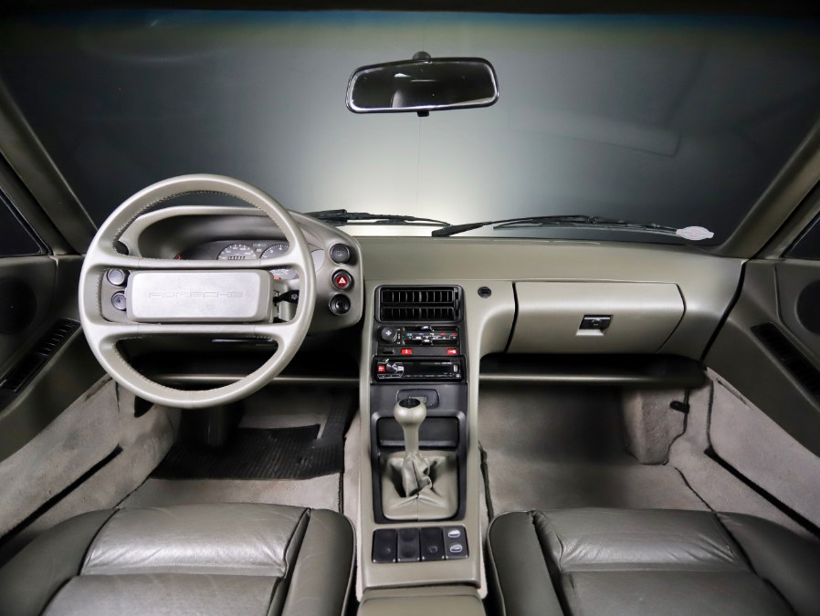 1985 Porsche 928 S, available for sale in North Salem, New York | Meccanic Shop North Inc. North Salem, New York 1985 Porsche 928 S, available for sale in North Salem, New York | Meccanic Shop North Inc. North Salem, New York