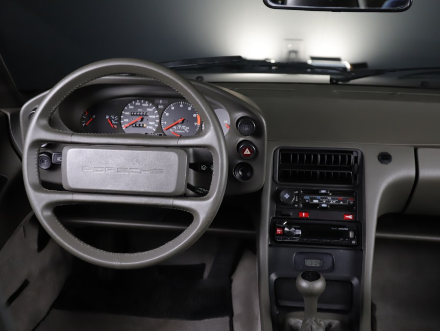 1985 Porsche 928 S, available for sale in North Salem, New York | Meccanic Shop North Inc. North Salem, New York 1985 Porsche 928 S, available for sale in North Salem, New York | Meccanic Shop North Inc. North Salem, New York