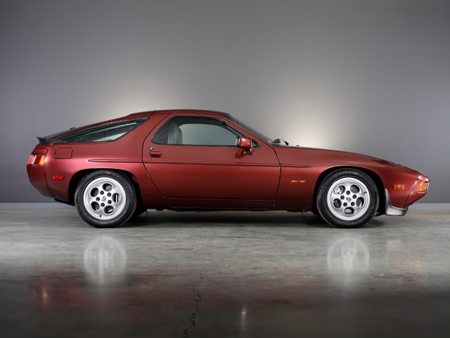 1985 Porsche 928 S, available for sale in North Salem, New York | Meccanic Shop North Inc. North Salem, New York 1985 Porsche 928 S, available for sale in North Salem, New York | Meccanic Shop North Inc. North Salem, New York