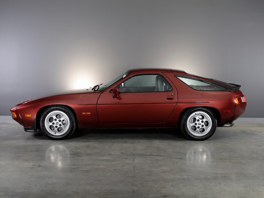 1985 Porsche 928 S, available for sale in North Salem, New York | Meccanic Shop North Inc. North Salem, New York 1985 Porsche 928 S, available for sale in North Salem, New York | Meccanic Shop North Inc. North Salem, New York