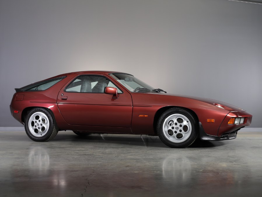 1985 Porsche 928 S, available for sale in North Salem, New York | Meccanic Shop North Inc. North Salem, New York 1985 Porsche 928 S, available for sale in North Salem, New York | Meccanic Shop North Inc. North Salem, New York