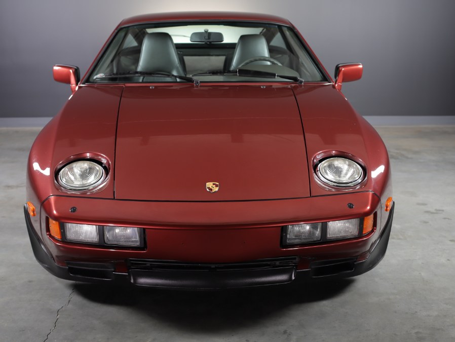 1985 Porsche 928 S, available for sale in North Salem, New York | Meccanic Shop North Inc. North Salem, New York 1985 Porsche 928 S, available for sale in North Salem, New York | Meccanic Shop North Inc. North Salem, New York