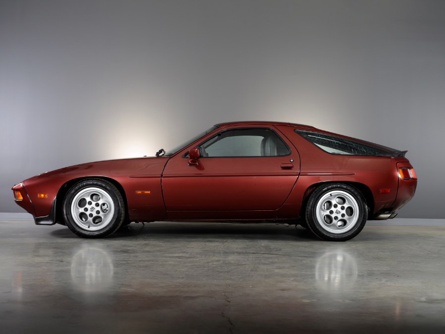 1985 Porsche 928 S, available for sale in North Salem, New York | Meccanic Shop North Inc. North Salem, New York 1985 Porsche 928 S, available for sale in North Salem, New York | Meccanic Shop North Inc. North Salem, New York