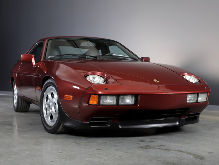 1985 Porsche 928 S, available for sale in North Salem, New York | Meccanic Shop North Inc. North Salem, New York 1985 Porsche 928 S, available for sale in North Salem, New York | Meccanic Shop North Inc. North Salem, New York