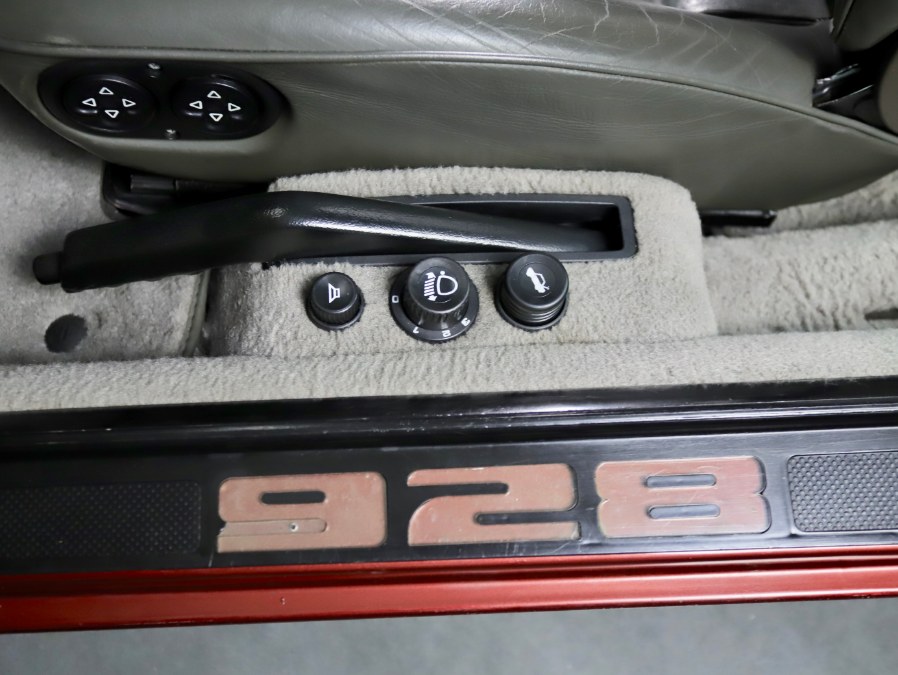 1985 Porsche 928 S, available for sale in North Salem, New York | Meccanic Shop North Inc. North Salem, New York 1985 Porsche 928 S, available for sale in North Salem, New York | Meccanic Shop North Inc. North Salem, New York