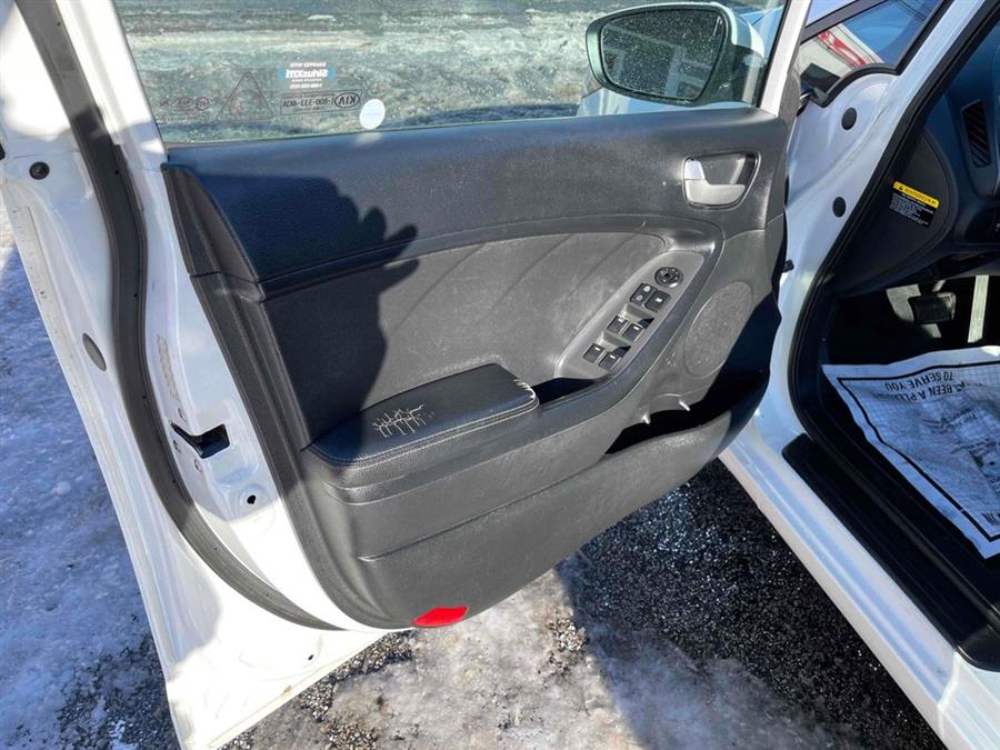 Used Kia Forte LX 2017 | Mass Auto Exchange. Framingham, Massachusetts Used Kia Forte LX 2017 | Mass Auto Exchange. Framingham, Massachusetts
