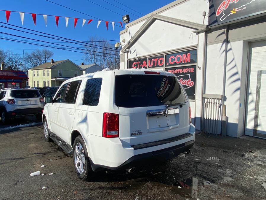 2012 Honda Pilot 2WD 4dr EX-L w/Navi, available for sale in Bridgeport, Connecticut | CT Auto. Bridgeport, Connecticut 2012 Honda Pilot 2WD 4dr EX-L w/Navi, available for sale in Bridgeport, Connecticut | CT Auto. Bridgeport, Connecticut