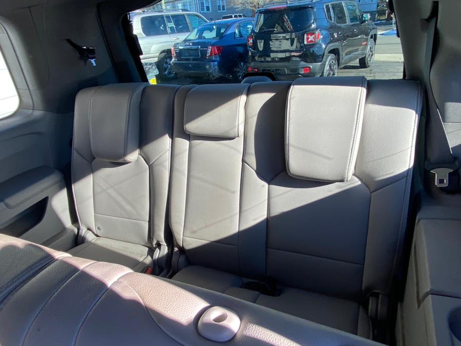 2012 Honda Pilot 2WD 4dr EX-L w/Navi, available for sale in Bridgeport, Connecticut | CT Auto. Bridgeport, Connecticut 2012 Honda Pilot 2WD 4dr EX-L w/Navi, available for sale in Bridgeport, Connecticut | CT Auto. Bridgeport, Connecticut