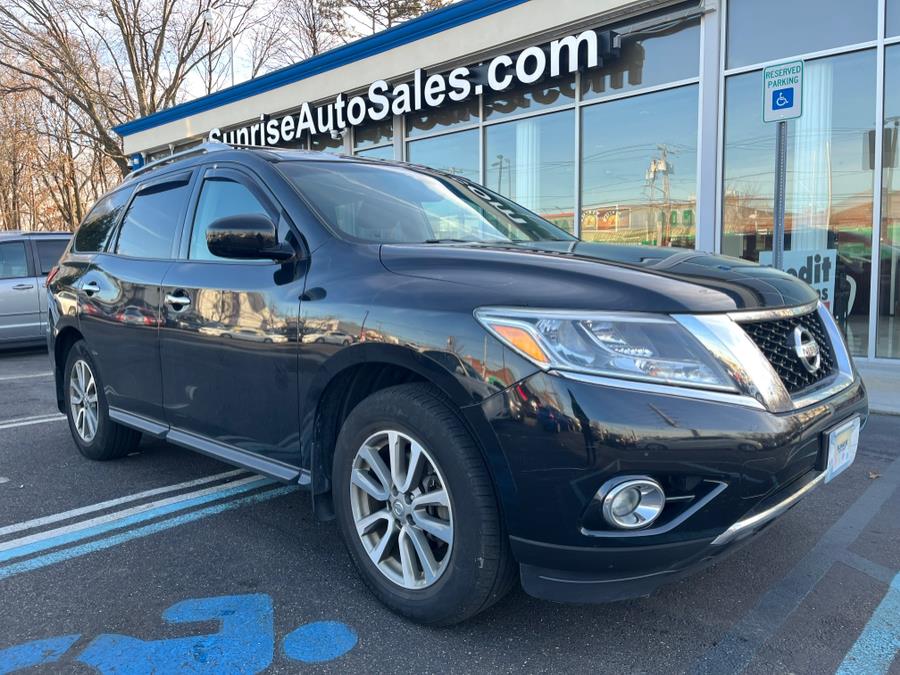 2016 Nissan Pathfinder SV . CLEAN CARFAX!!!, available for sale in Rosedale, New York | Sunrise Auto Sales. Rosedale, New York 2016 Nissan Pathfinder SV . CLEAN CARFAX!!!, available for sale in Rosedale, New York | Sunrise Auto Sales. Rosedale, New York