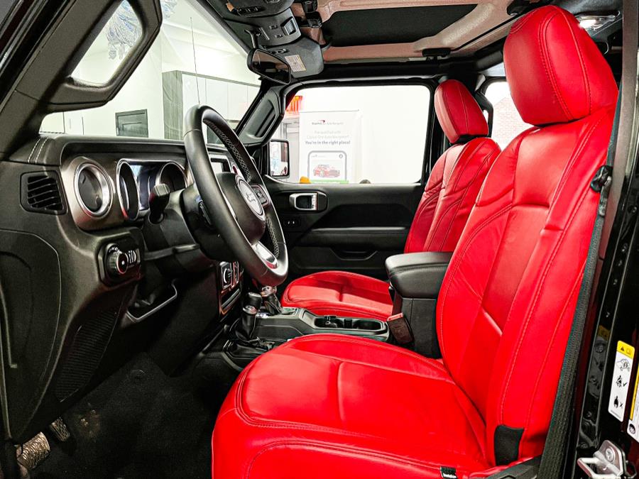 Used Jeep Wrangler Unlimited Sahara 4x4 2018 | Luxury Motor Club. Franklin Square, New York Used Jeep Wrangler Unlimited Sahara 4x4 2018 | Luxury Motor Club. Franklin Square, New York