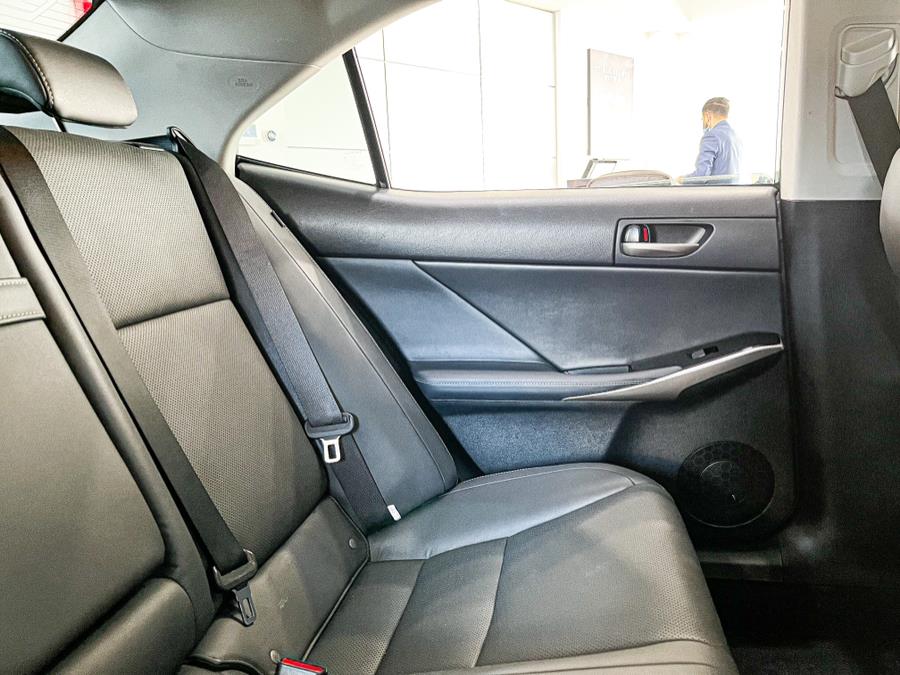 Used Lexus IS IS 300 AWD 2017 | Luxury Motor Club. Franklin Square, New York Used Lexus IS IS 300 AWD 2017 | Luxury Motor Club. Franklin Square, New York
